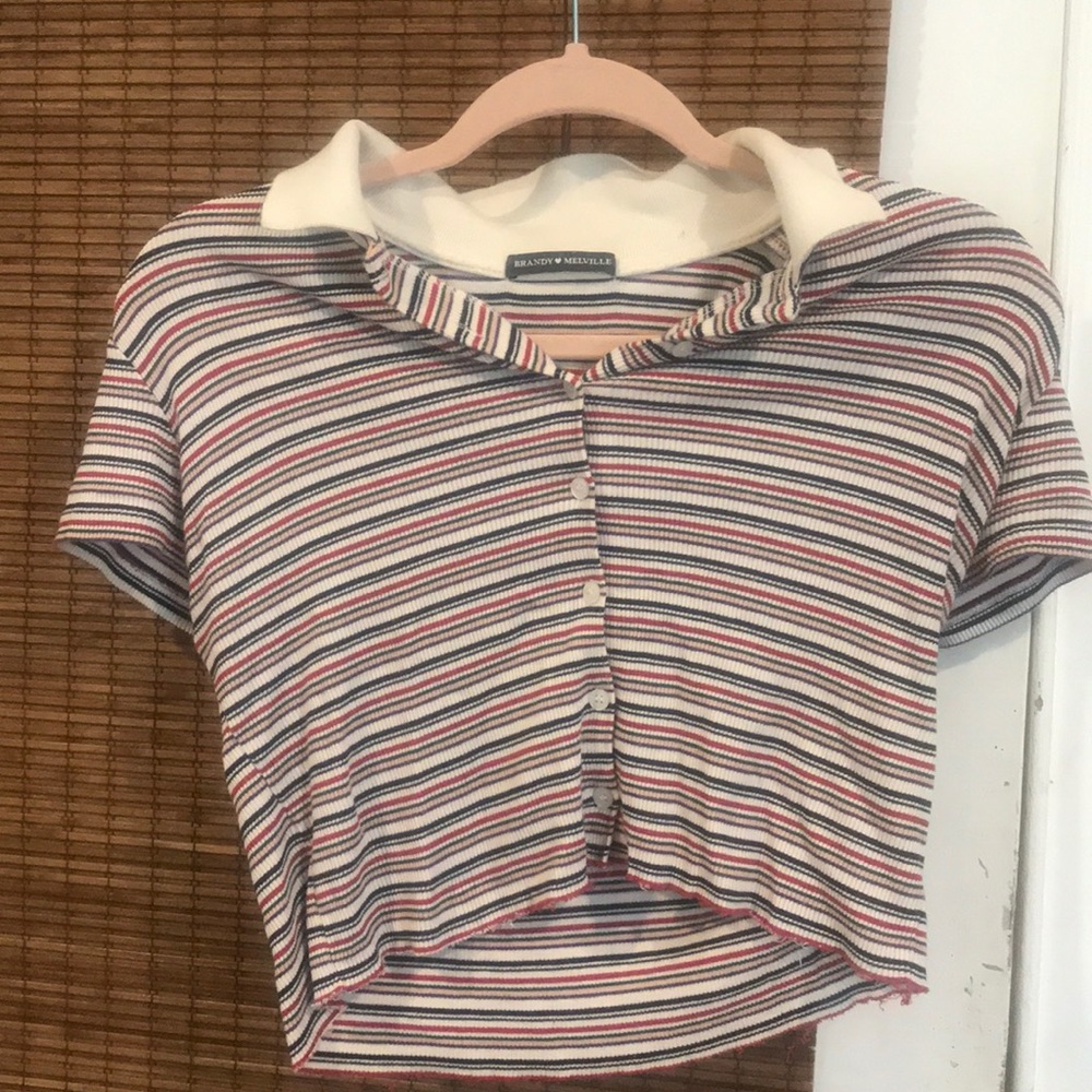 Brandy Melville cropped shirt